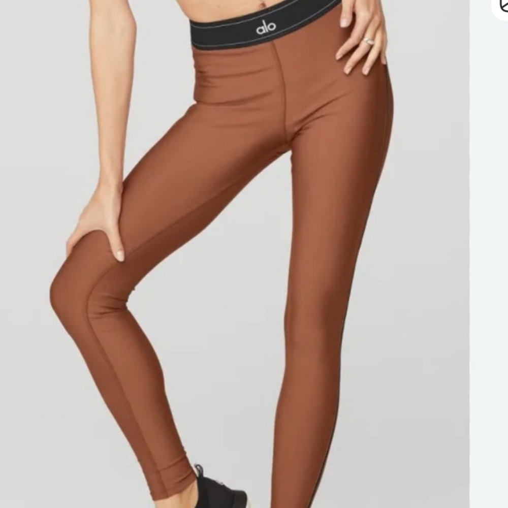 ALO Yoga Airlift High Waist Leggings in Copper
